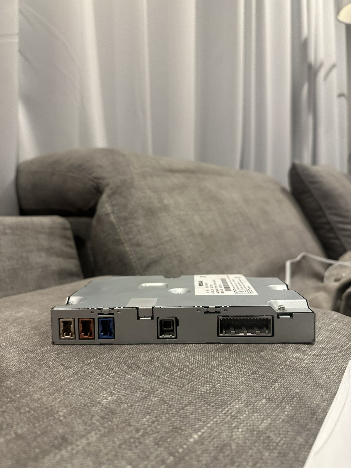 Infiniti q50 navigation center control module