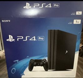 PS4 Pro 1tb w/ 2 controllers