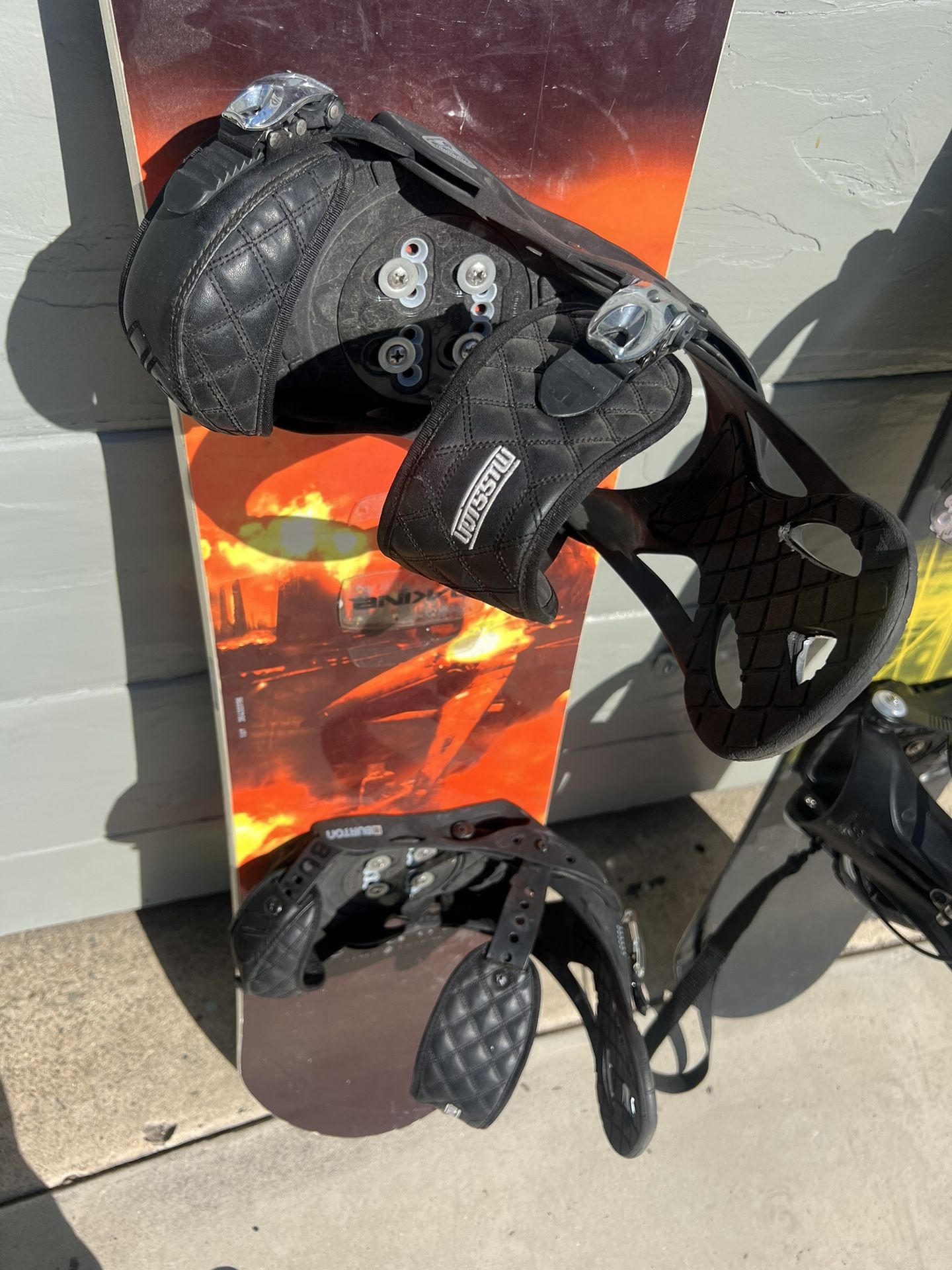 Sims Chaos 157cm Snowboard With Burton Mission Bindings 157 Also