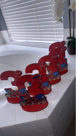 Spiderman centerpieces