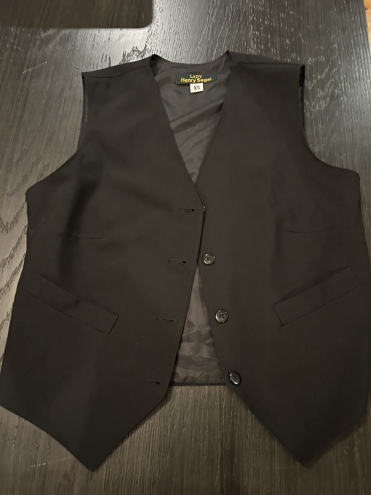 Women's black vest size extra small