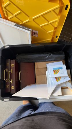 Arts and crafts box