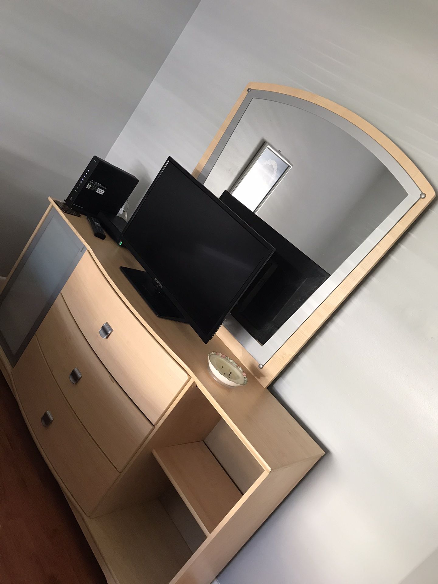 Bedroom dresser with mirror