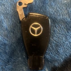2001 Mercedes c320 Key