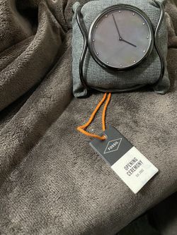     New Fossil Womens  Watch 