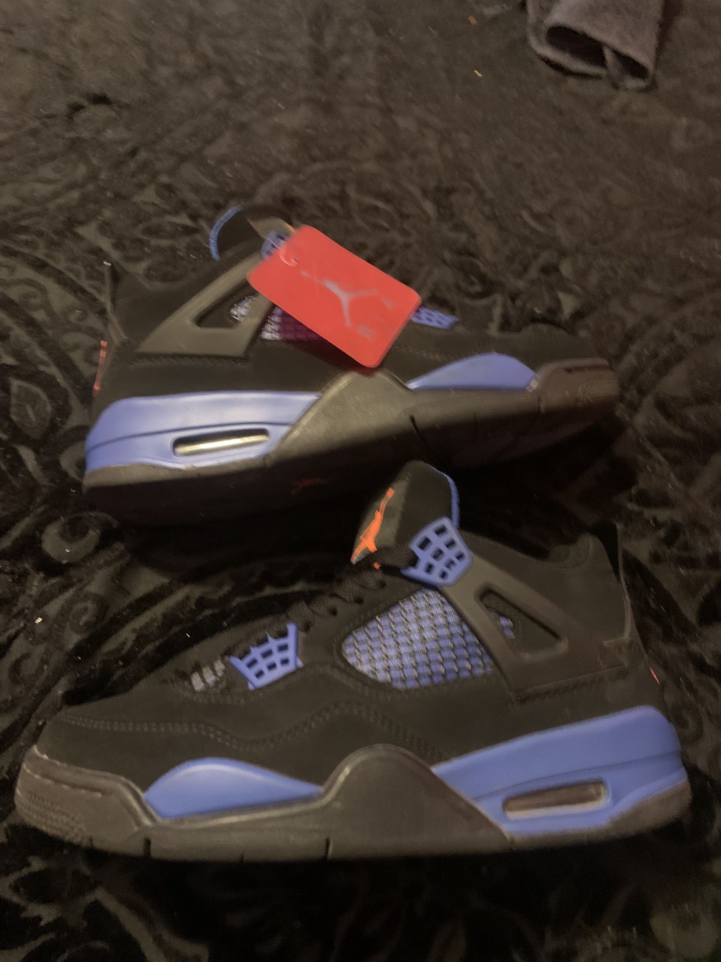 Used Retro Jordan 4 No Box