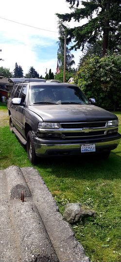 2000 Chevrolet Suburban parts