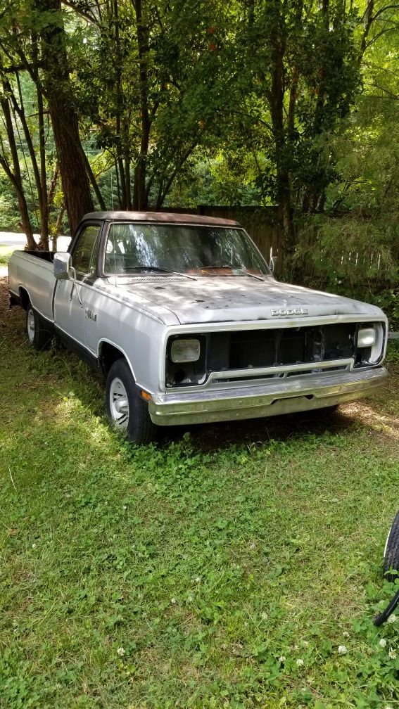 1987 Dodge Ram D100 for Sale in Stone Mountain, GA - OfferUp