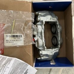 Toyota Tacoma Brake Caliper, Front Left 