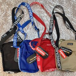 Supreme Backpacks – Different colors