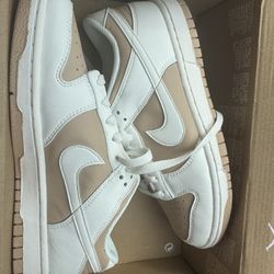 Sandrift/Khaki Dunks 7.5M/9W