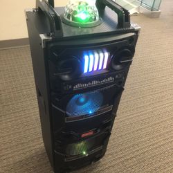 4,000 Watt Rechargeable Bluetooth Speaker/aux/fm/USB And SD Port/microphone For Karaoke/brand New!!