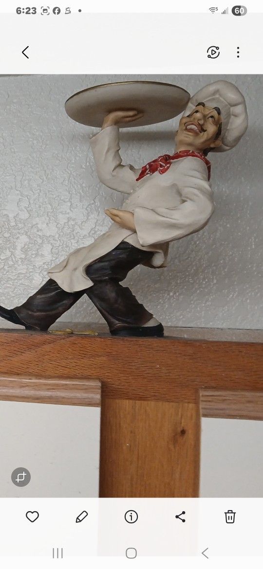 10 Inch Chef Figurines