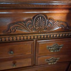 SUPER NICE SOLID WOOD DRESSER WITH MIRROR