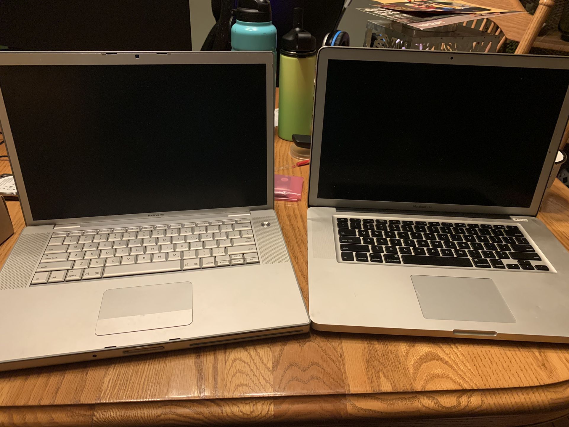 MacBook Pro computers *FOR PARTS*