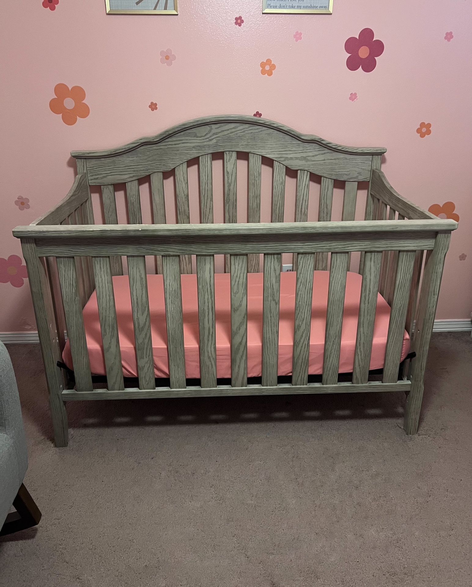 Delta Children Farmhouse 6-in-1 Crib