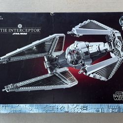 Brand New LEGO Star Wars Ultimate Collector Series TIE Interceptor (Set 75382) 