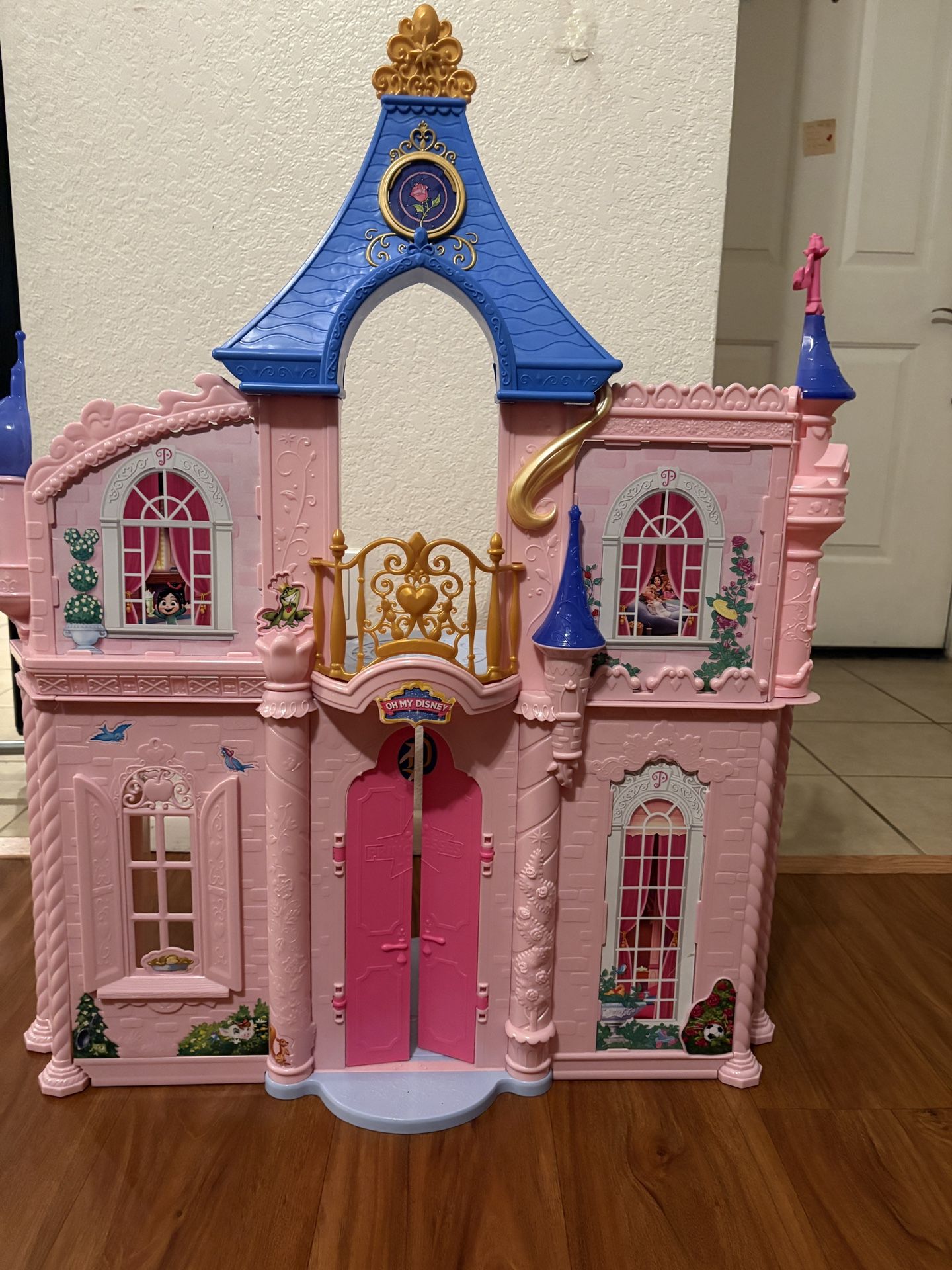 Disney Princess Dollhouse