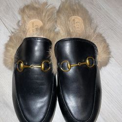 2015 Re-Edition Women's Princetown Black Leather Gucci Slippers
