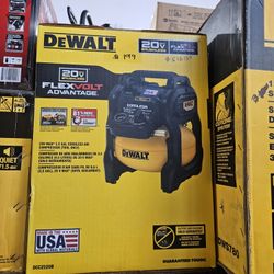 DEWALT
2.5 Gal. 140 psi Portable 20V Cordless Air Compressor with FLEXVOLT Advantage (Tool Only)