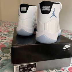 I Selling Air Jordan Retro 11 White Brand New Only Open Box.