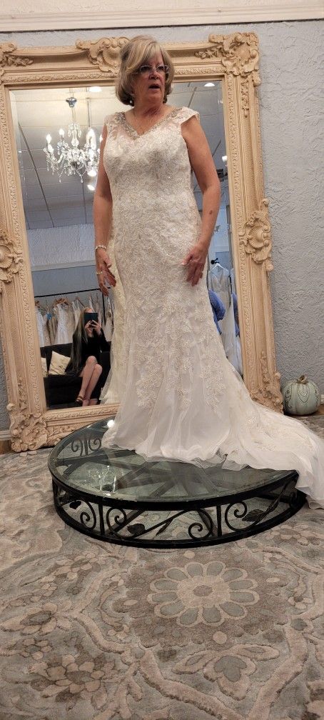 New Wedding Dress