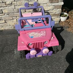 Barbie Jeep with battery