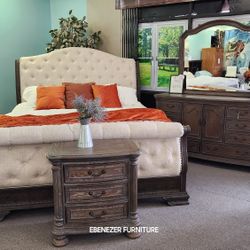 CLEARANCE SALE!!! 4-PC King Bedroom Set/ Bedframe, Nightstand, Dresser & Mirror 