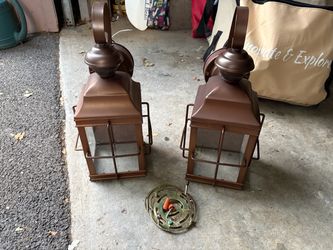 Wall lanterns