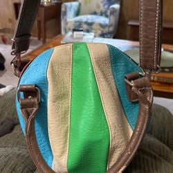 Hi-do-hi Beach ball Purse