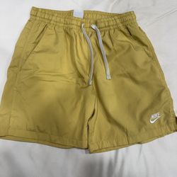 Nike Shorts - S - Yellow