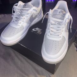 Nike Air Force ‘07 LV8