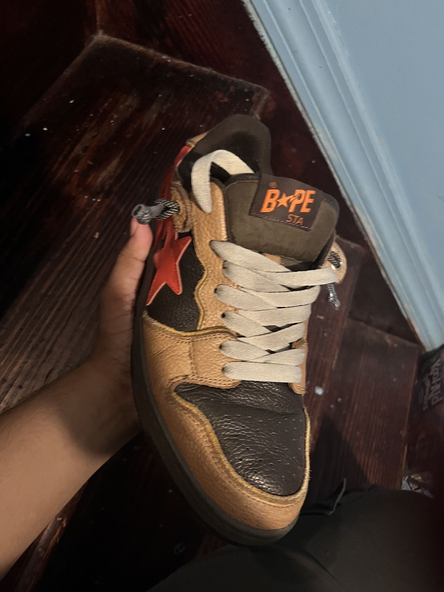 bapestas sk8 brown orange (retails 280)