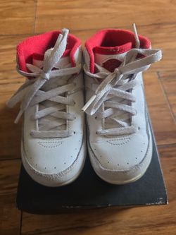 Jordan 2 size 8C