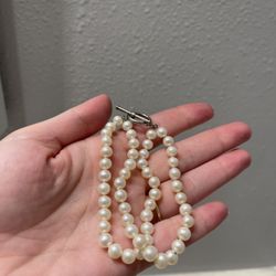 Gorgeous Pearl Bracelet 