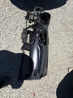 2017 Fiat 500 dash with bag