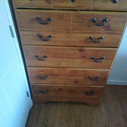Nice Good Solid Strong Wood Dresser 