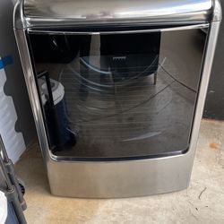 LG Electric Dryer