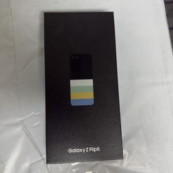 Brand New- Unlocked - Samsung Galaxy Z Flip 5 - 512 GB 