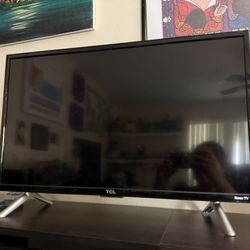 Roku Smart Tv 32” $50