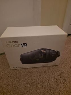 Samsung Gear VR Model SM-R323 Oculus VR
Open box like new