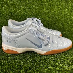 Nike Total 90 III patent leather pack