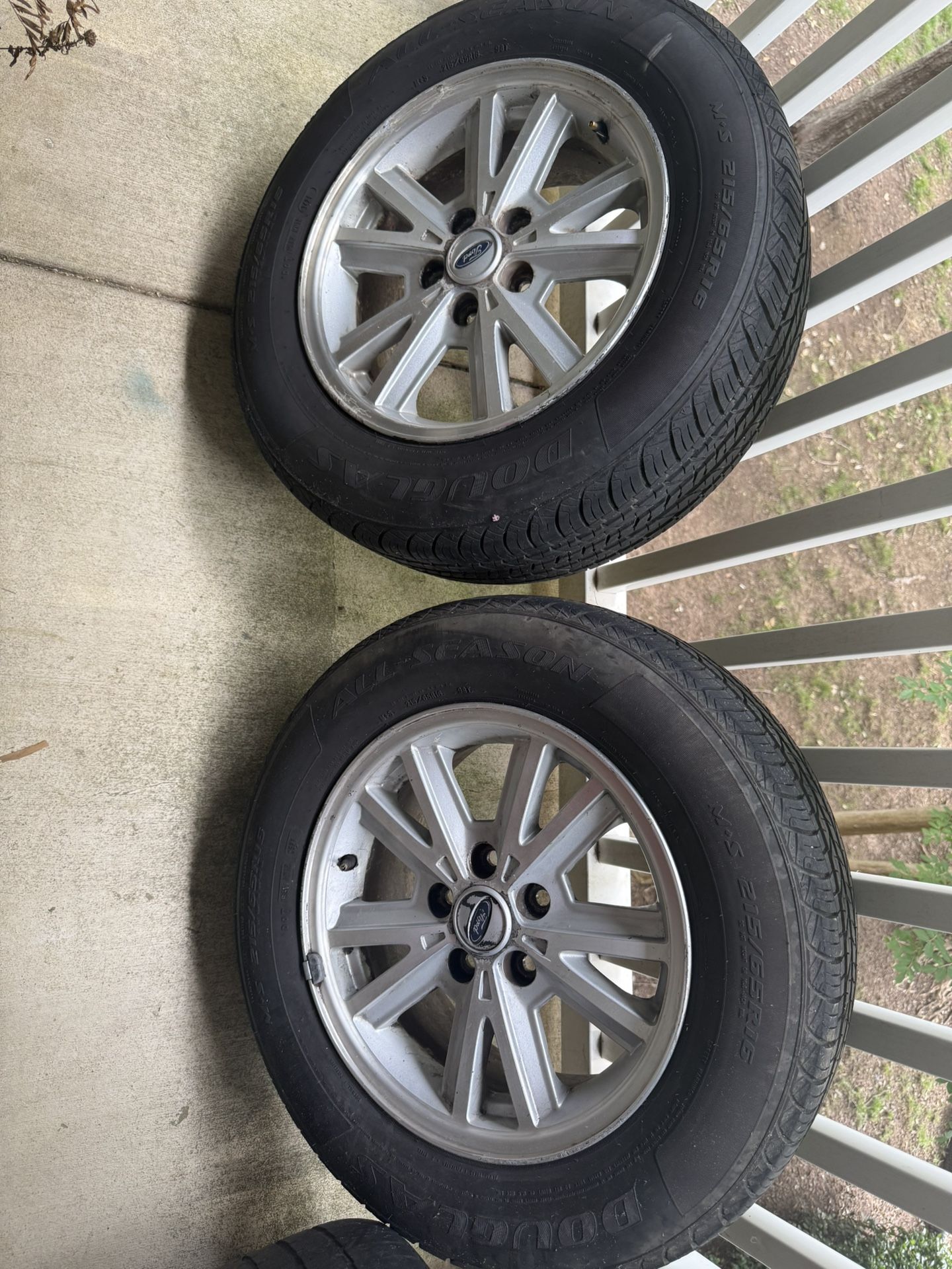 Ford Mustang Rim And Tires