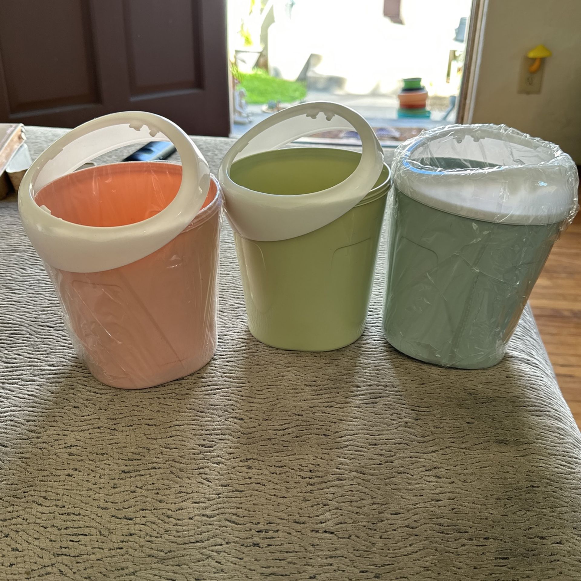set of 3 mini trashcans pink green and blue 