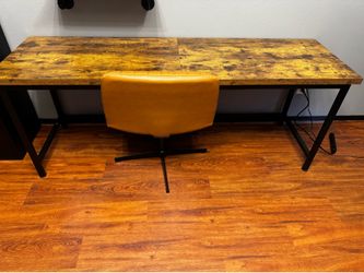 2 desks & 2 office chairs