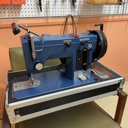 Sailrite Ultrafeed LSZ Walking Foot Sewing Machine (110V) – Lightly Us - $1,100 