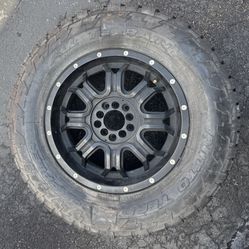 18" Jeep Wrangler SCS Off Road Wheel w/ Nitto Terra Grappler 305/60R18