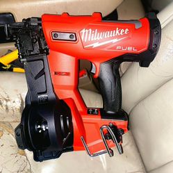 Milwaukee Nail Gun new