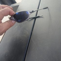 Vintage Oakley Juliet Metal Framed Glasses