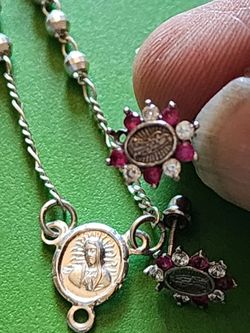 Rosario y retest de Sterling Silver 925 los  Aretest traen piedras todo es Sterling Silver 925